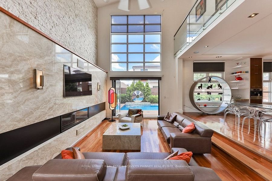 Mississauga rental photo 3