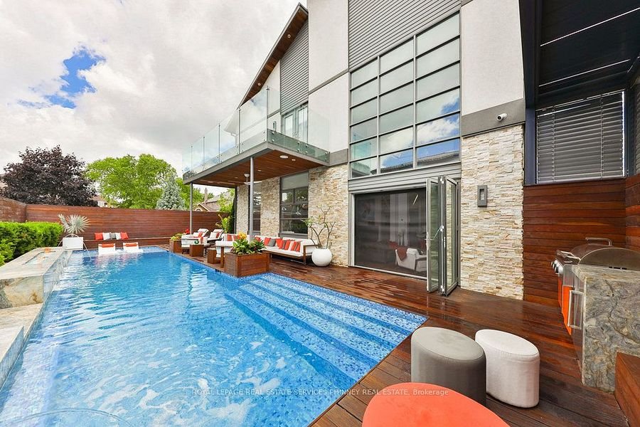 Mississauga rental photo 21